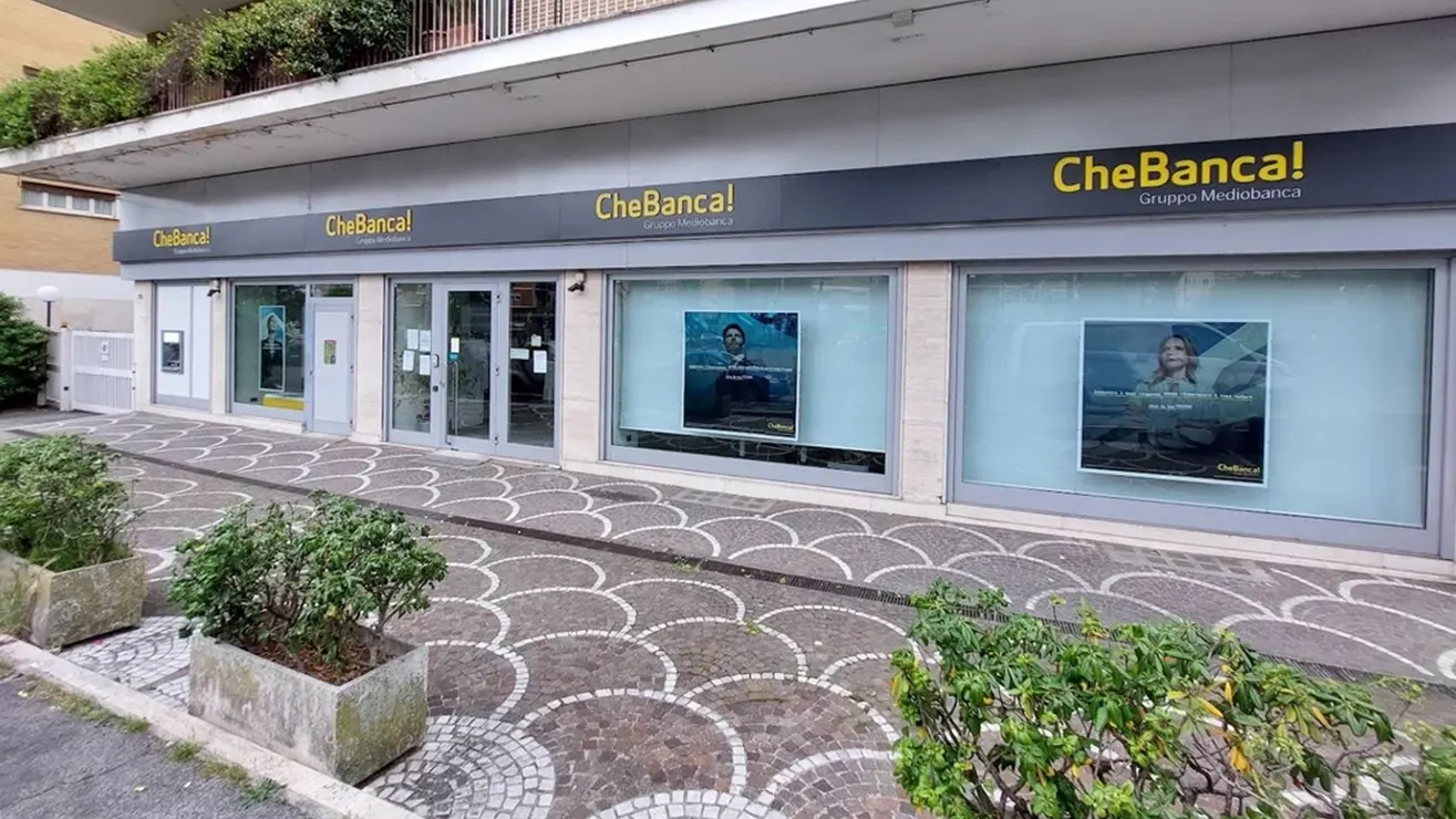 Ristrutturazione delle filiali di Roma a Via Jacini e Piazza Indipendenza di CheBanca! marchio di Mediobanca Premier.