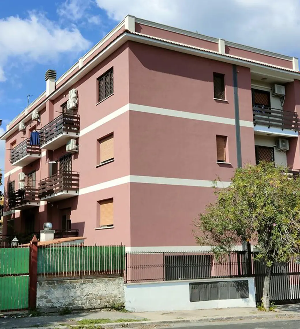 Esecuzione di tutti gli interventi Eco Sisma Bonus 110 per alcuni edifici civili a Roma.