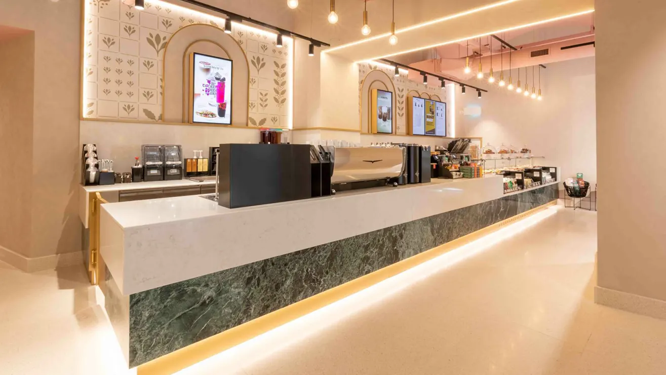 Realizzazione dei negozi Starbucks a Roma e Firenze in collaborazione con il Gruppo Percassi.