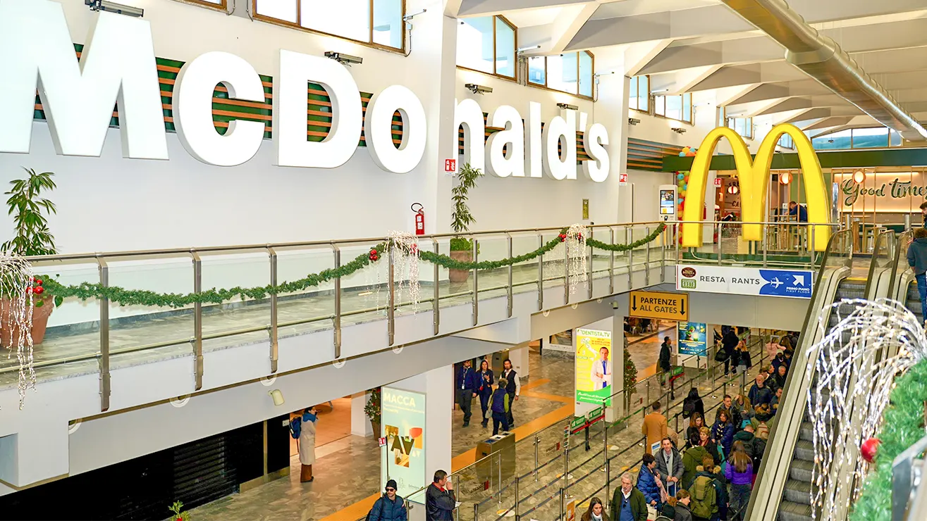 Realizzazione opere murarie e impiantistiche tecnologiche del ristorante McDonald’s a Roma presso l'aeroporto internazionale di Pisa "Galileo Galilei".