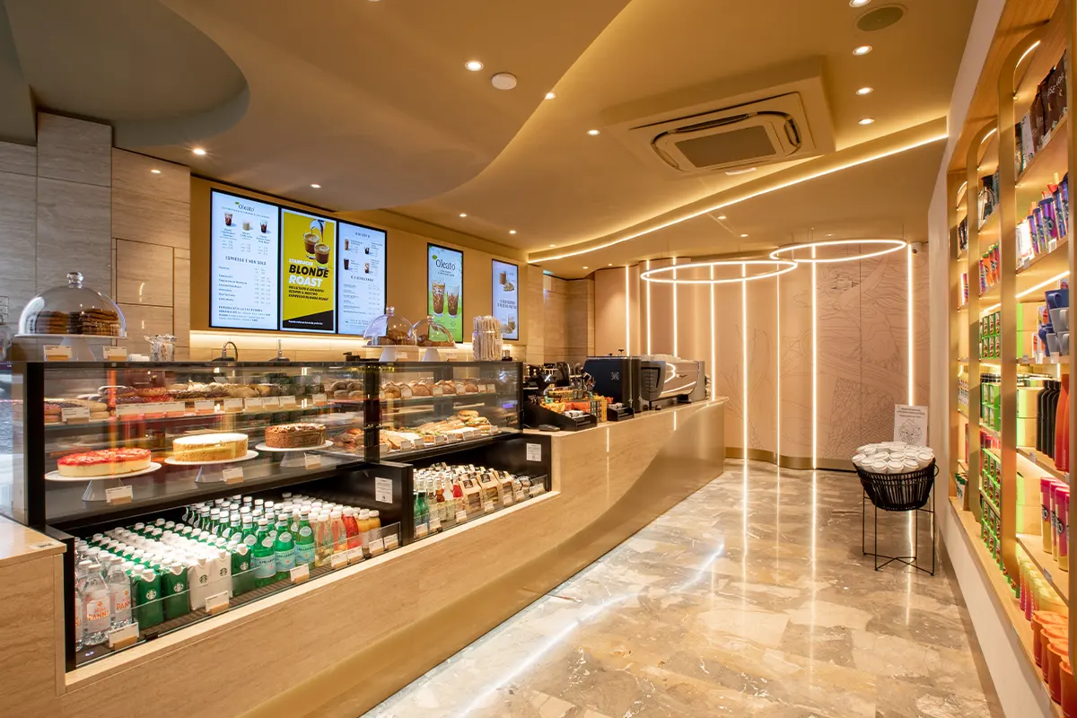 Realizzazione come General Contractor degli store Starbucks a Roma e Firenze in collaborazione con il Gruppo Percassi.